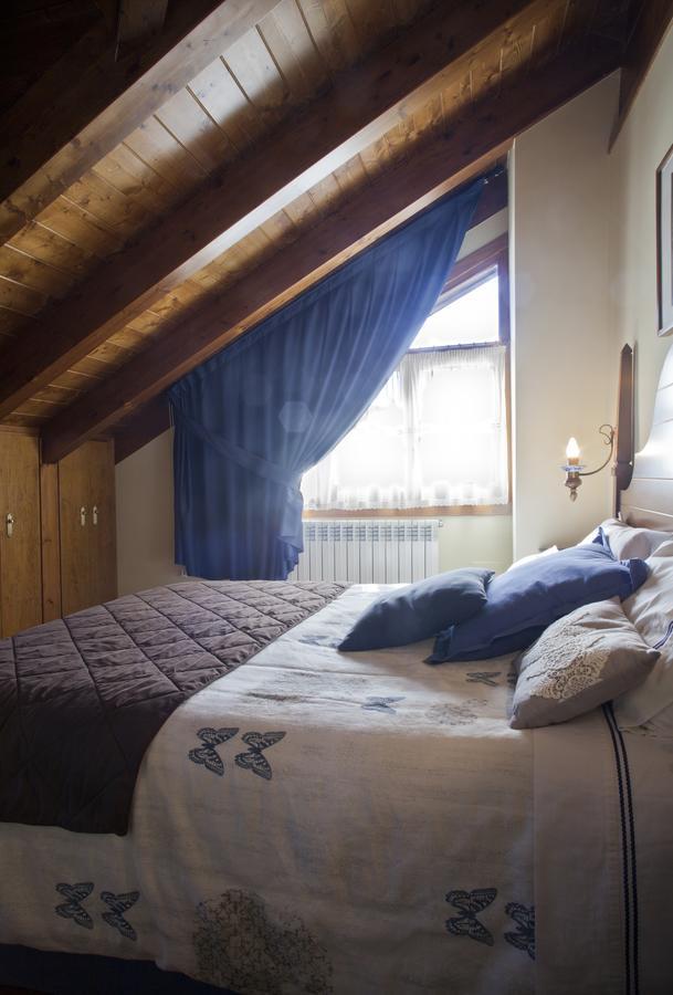 Apartamentos El Rincon De Benas Benasque Exterior foto